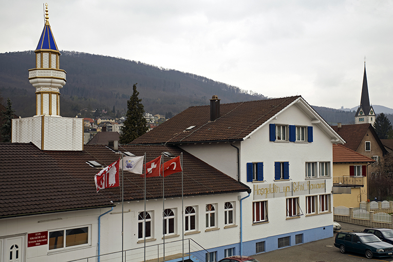 Турецкая мечеть в Ольтене, Швейцария.