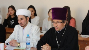 Представители духовенства встретились со студентами КарГУ